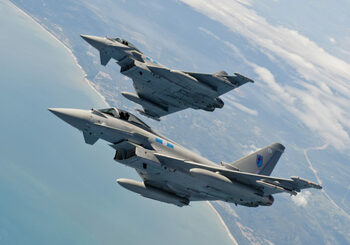 Aeronave de luptă Eurofighter Typhoon, ridicate de la Kogălniceanu după ce au fost detectate drone la nord de Sulina
