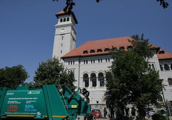 Sectorul 1 face reset total în relația cu Romprest și îi plătește zeci de milione de lei. Cât costă să speli o (…)