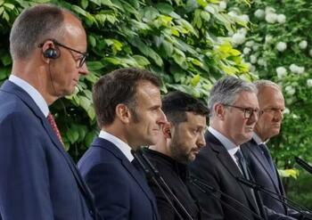 Donald Tusk: „O înghețare a conflictului din Ucraina este mai aproape decât credem” - Trump și Putin, pregătiți de o (…)