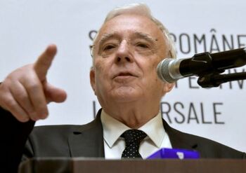 Avertisment dur lansat de BNR! Ce pățesc românii care ascund banii în casă!