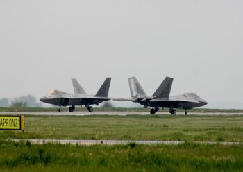 Trump ar putea trimite o „armată privată” în Ucraina. România, pilon-cheie în noul plan de securitate la Marea Neagră
