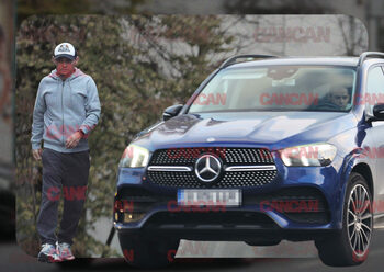 Mihai Rait activează „Sistemul Tramvai”. Dorel din Las Fierbinți, cu Mercedesul pe șine în Nordul Capitalei