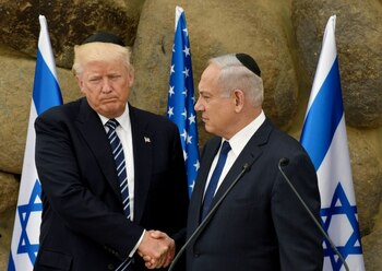 Donald Trump cere din nou anularea procesului de corupție care îl vizează pe Benjamin Netanyahu. „Nu vom tolera (…)