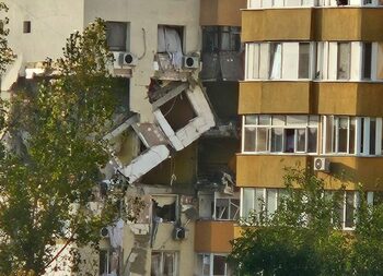 Explozie în Sectorul 5/ O persoană în stare gravă, transportată la un spital din Austria