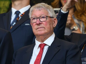 Contul lui Sir Alex Ferguson în bancă e plin! Ce sumă cash are, chiar dacă a fost dat afară recent de Manchester United