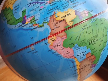 Venezuela lansează exerciţii militare şi îşi expune avioanele de vânătoare ruseşti în contextul tensiunilor cu SUA / (…)