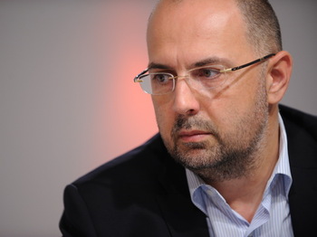 Kelemen Hunor: Prefecţii ar trebui să treacă la Ministerul Dezvoltării