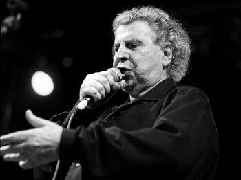 „Axion Esti” de Mikis Theodorakis, o capodoperă în premieră naţională, pe scena Teatrului de Stat din Oradea
