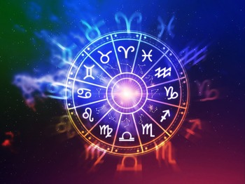 Zodia care trăiește un coșmar! Viața i se dă complet peste cap