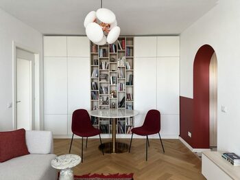 Cum faci să ai mai mult spațiu într-un apartament de 44 metri pătrați, fără să spargi pereți. Soluțiile unui designer