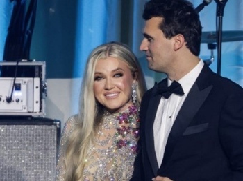 Soția lui Charlie Kirk, prima reacție după asasinarea activistului. Erika nu-și poate reveni din șoc: ”Inima mea (…)