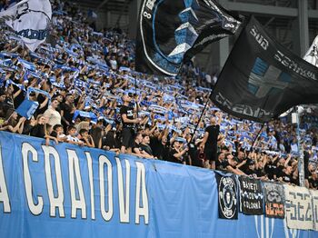 Universitatea Craiova a lansat abonamentele pentru meciurile din grupa Conference League. Cât îi costă pe fani să (…)