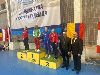 Argint pentru Andreea Lupu și bronz pentru Sabina Martiș, la turneul satelit de sabie de la Sofia