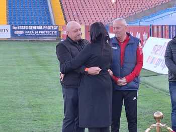 Gabi Balint, la Oradea: „Mulți știu să antreneze, puțini să pătrundă în sufletele jucătorilor, așa cum o făcea nea Imi”