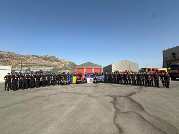 Un nou contingent de pompieri români a ajuns în Grecia pentru misiuni de stingere a incendiilor