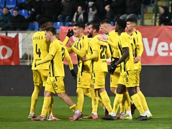 A propus un atacant la Dinamo: „Are 19 ani. Dă 10 goluri”