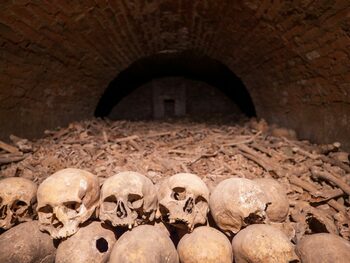 Practicile funerare ale neanderthalienilor din Peninsula Iberică îi uimesc pe arheologi