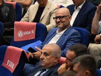 Adrian Mititelu jubilează: ce au găsit nemţii de la FSV Mainz în vestiarul arenei „Ion Oblemenco”, la meciul cu (…)
