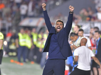 Ca să îi explodeze afacerea, Adrian Mutu a acceptat să antreneze la Liga 4 în România!