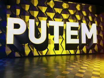 „O teză falsă”: Code for Romania îl taxează pe Nicușor Dan pentru declarațiile despre ONG-uri