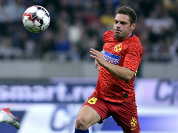 Ce studii are Adrian Popa, fotbalistul acuzat de Gigi Becali că trădat-o pe FCSB pentru Steaua Bucureşti