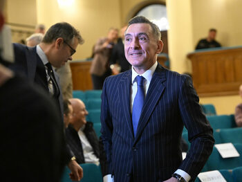 Ilie Dumitrescu e convins: cine va juca titular cu Austria între Bîrligea și Louis Munteanu