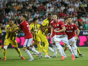 Neașteptat! Scandal Dinamo – Oțelul: „Metode securiste! Trecut obscur!”