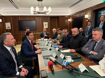 Negocierile dintre Ucraina și SUA au început în Florida: mize uriașe, presiune diplomatică și un context politic (…)