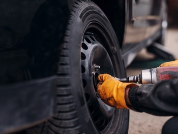 (P) 5 sfaturi esențiale când comanzi anvelope online