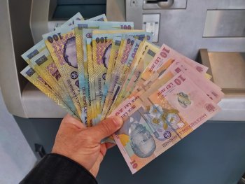Cine beneficiază de pensia de urmaș în România? Câți bani oferă statul în 2025 și ce acte sunt necesare la dosar
