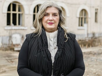 LOVE MY JOB. O meserie despre poveşti scrise în ziduri