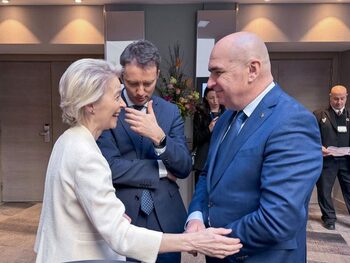Guvernul Bolojan a decis să împrumute bani de la UE pentru înarmare. Gheorghe Piperea: Este vorba de înarmarea (…)
