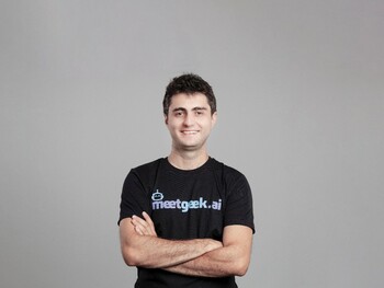 Povestea tânărului de 37 de ani care a construit în România de la zero o companie ce lucrează cu mii de firme din (…)