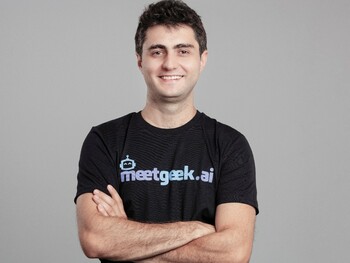 Povestea tânărului de 37 de ani care a construit în România de la zero o companie ce lucrează cu mii de firme din (…)