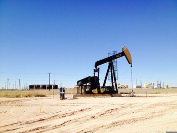 OPEC+ se pregăteşte pentru o nouă creştere accelerată a producţiei de petrol în august