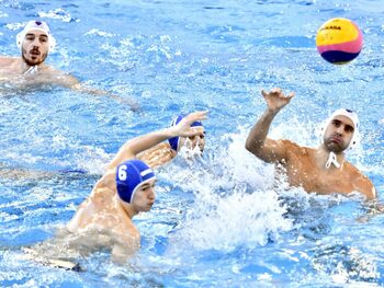 Steaua și Dinamo, învinse în etapa a 4-a din LEN Euro Cup la polo pe apă