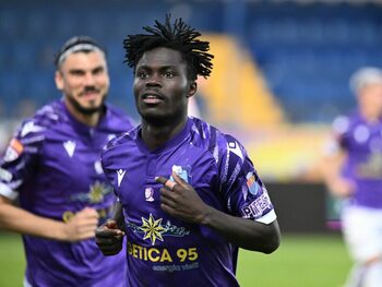 Mijlocașul Emmanuel Mensah, împrumutat de CFR 1907 Cluj la Gloria Bistrița, în Liga 2