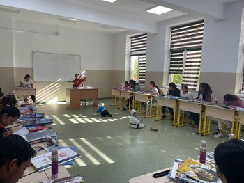 Adulții interesați să se întoarcă la școală, la „A doua șansă”, pe lista de așteptare. „Anul ăsta nu. Sperăm să (…)