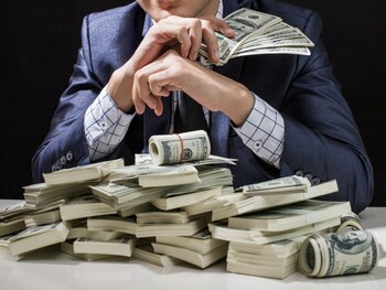 Miliardarii lumii lasă moștenire 30,9 trilioane USD către noile generații