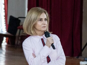 Mesaj halucinant al judecătoarei urmărite de procurori în dosarul lui Georgescu: „Oamenii-șerpi te vând pe 30 de (…)