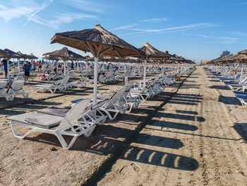 Vacanţele pe litoral devin mai accesibile pe final de august