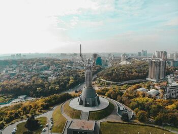 „Kiev ar putea fi noul Silicon Valley”: un fond european de 50 de milioane de euro sprijină startupurile ucrainene