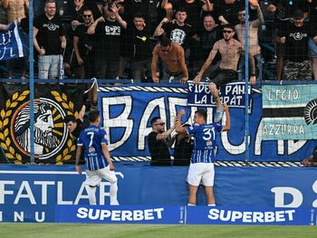 Premieră în Superliga: cartonaș roșu la 24 de secunde de la intrarea pe gazon! 5 goluri în Farul – Oțelul
