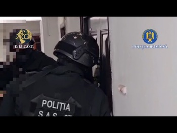 (VIDEO) Craiova: Bărbat arestat pentru trafic de persoane