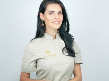 Povestea tinerei care a transformat un cabinet de pedodonţie din Olteniţa într-o reţea naţională de clinici, cu zeci (…)