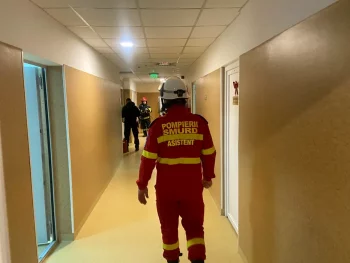 A fost activat Planul Roșu pentru un incendiu la Spitalul Județean din Deva. Mai mulți pacienți și cadre medicale (…)