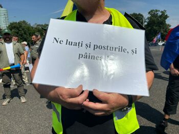 Sindicaliştii din administraţia publică bat la poarta lui Ilie Bolojan. Amplu marș de protest pe 15 septembrie