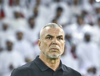 Cosmin Olăroiu îi are pe șeicii din Emirate la picioare după ce a dus naționala la un pas de Campionatul Mondial! (…)