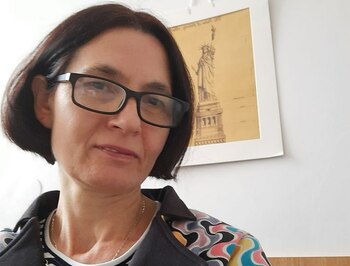 Cazul profesoarei care ar fi folosit un dispozitiv de bruiaj la examene, preluat de DIICOT