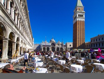 A comandat de 700 de euro într-un restaurant din Veneţia şi a plecat fără să plătească